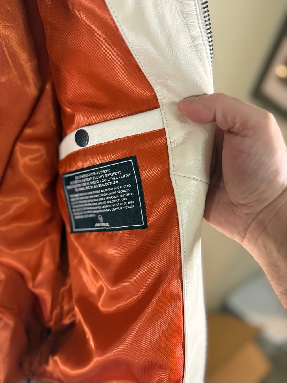 Kith x Avirex x New York Knicks Leather Jacket color Cream size Medium - Picture 11 of 13